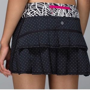 Lululemon Run: Pace Setter Skirt *2-way Stretch (Regular) - Sweet Spot Black - 8